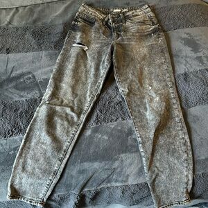 Old Navy Black Acid wash straight jean